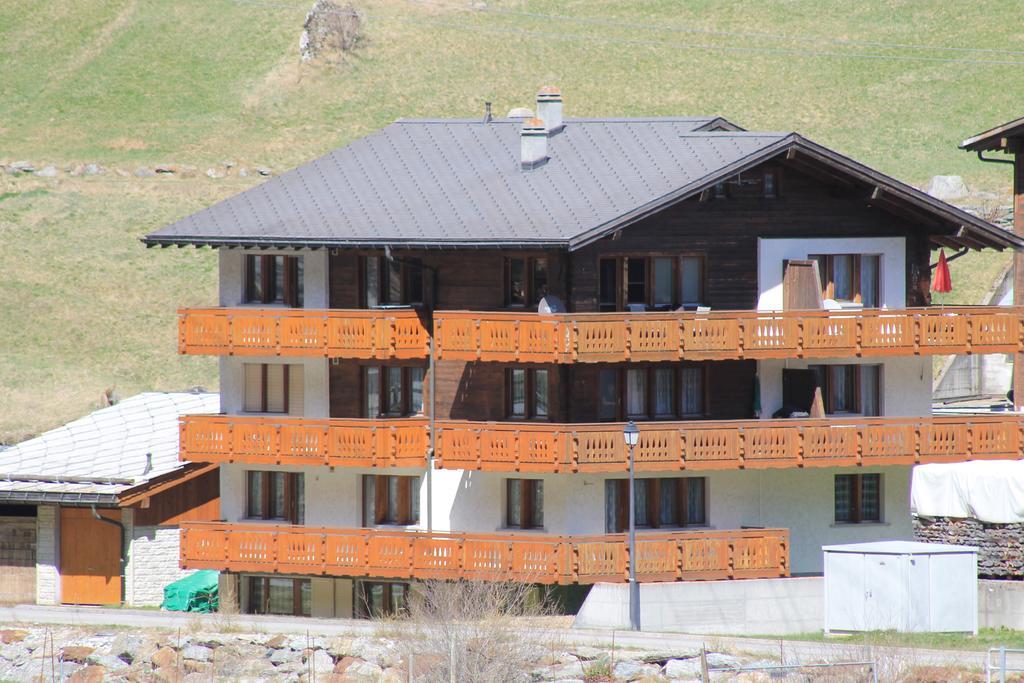 Ferienwohnung Silberdistel, Saastalstrasse 178 Saas-Grund Quarto foto